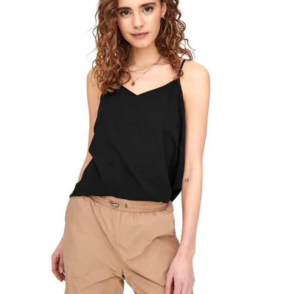 Only Nova Lux Paris Singlet Solid Black Tank Top NWT - Picture 1 of 10